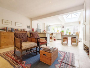 Dolphin Cottage - Hayling Island